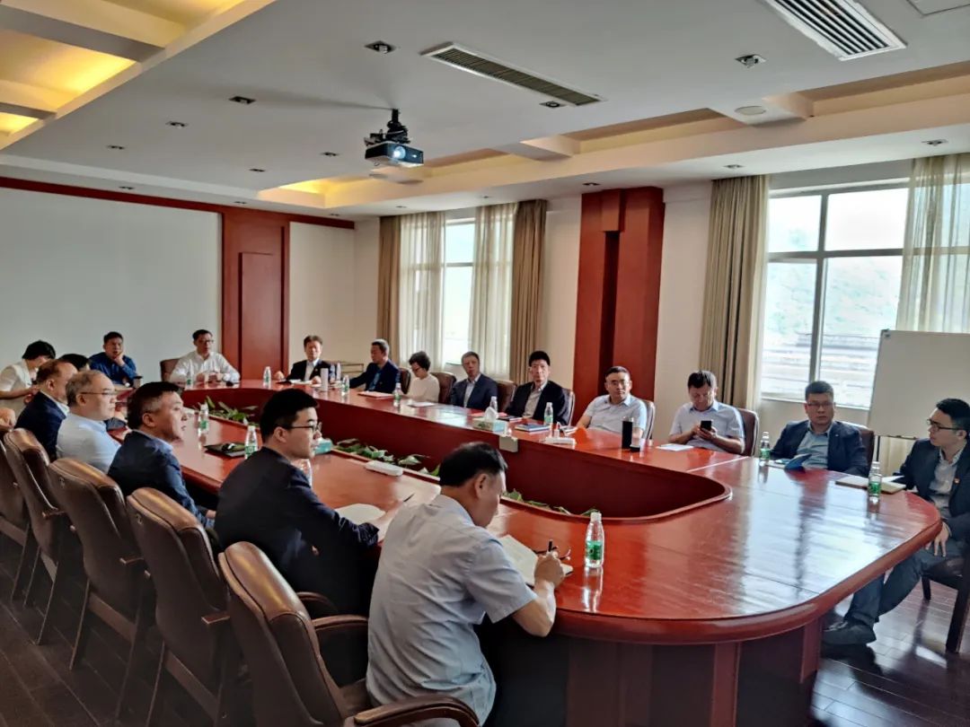 党建引领 同舟共济 稳健发展|usdt网投娱乐控股集团党委召开2022年度党建工作部署会