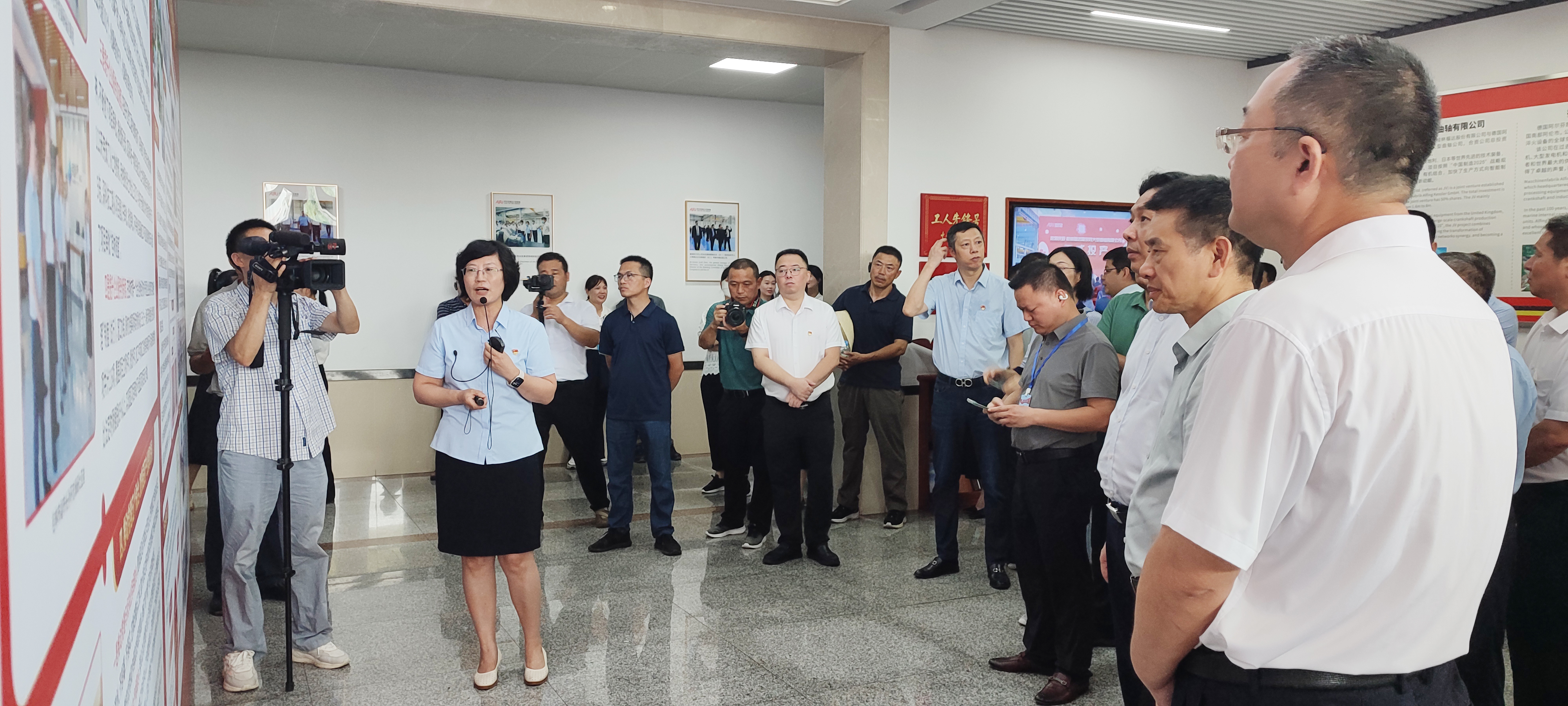 全区机关党建与中心大局的融入融合研究工作推进会与会领导到usdt网投娱乐股份考察